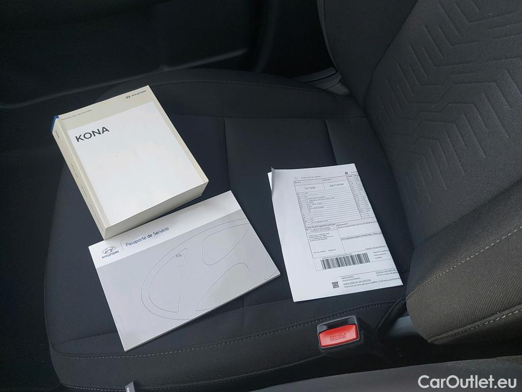  Hyundai  Konna HYUNDAI Kona / 2023 / 5P / todoterreno 1.6T 150CV DT XLS(SP) #1