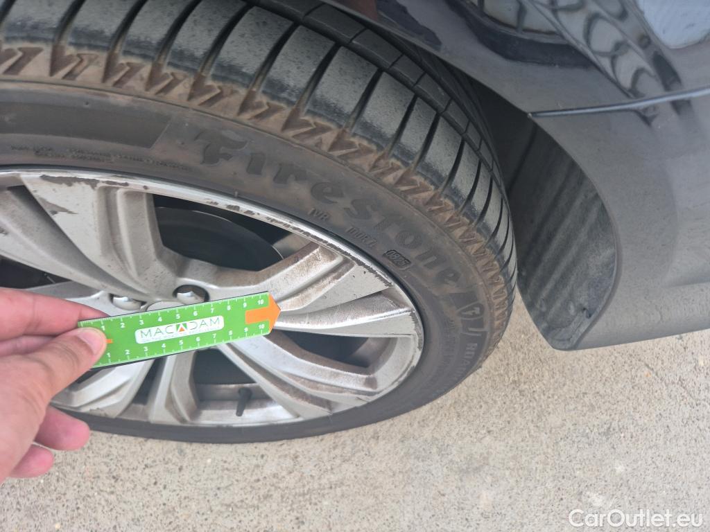  Volvo  V90 VOLVO  / 2020 / 5P / familiar 2.0 B4 D Core Auto #10