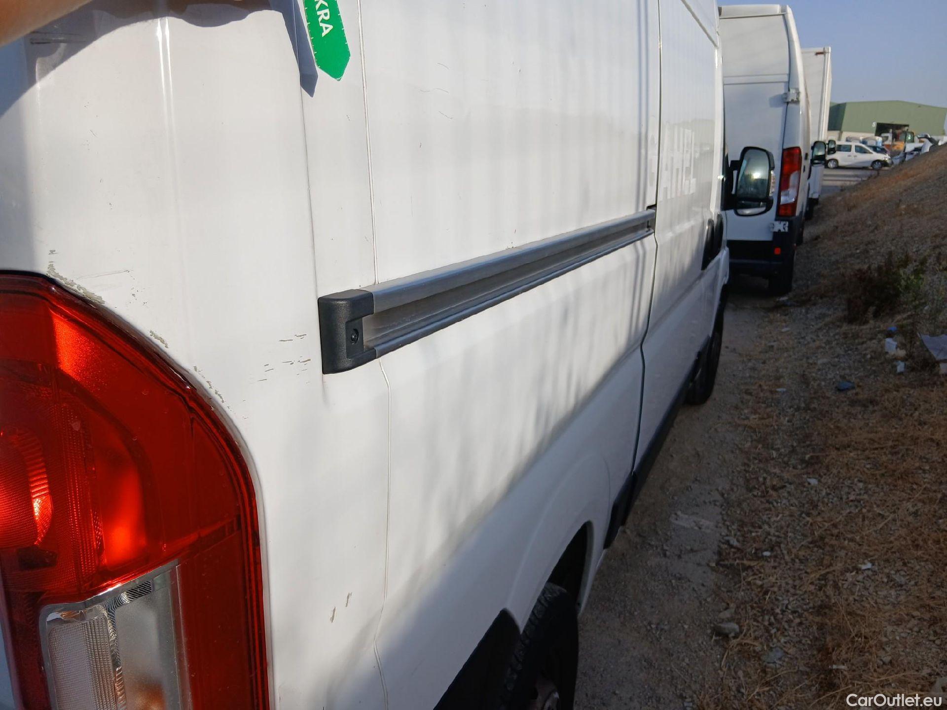  Opel  Movano  C HKa L2H2 3 5t Edition 140CV MT6 E6d #25