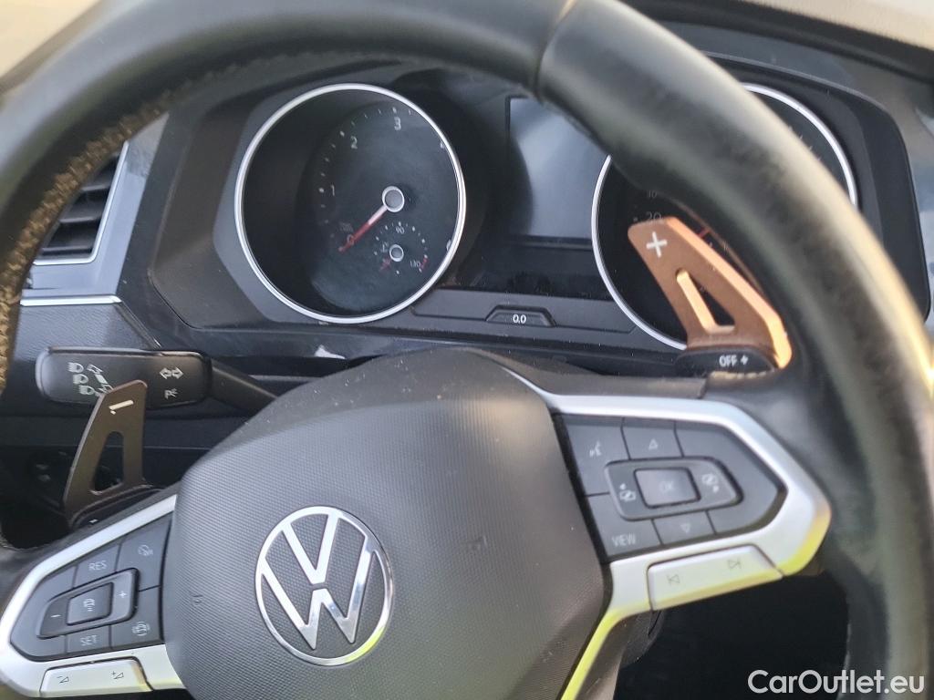  Volkswagen  Tiguan VOLKSWAGEN  / 2020 / 5P / todoterreno Life 2.0 TDI 110kW (150CV) DSG (AC2) #44