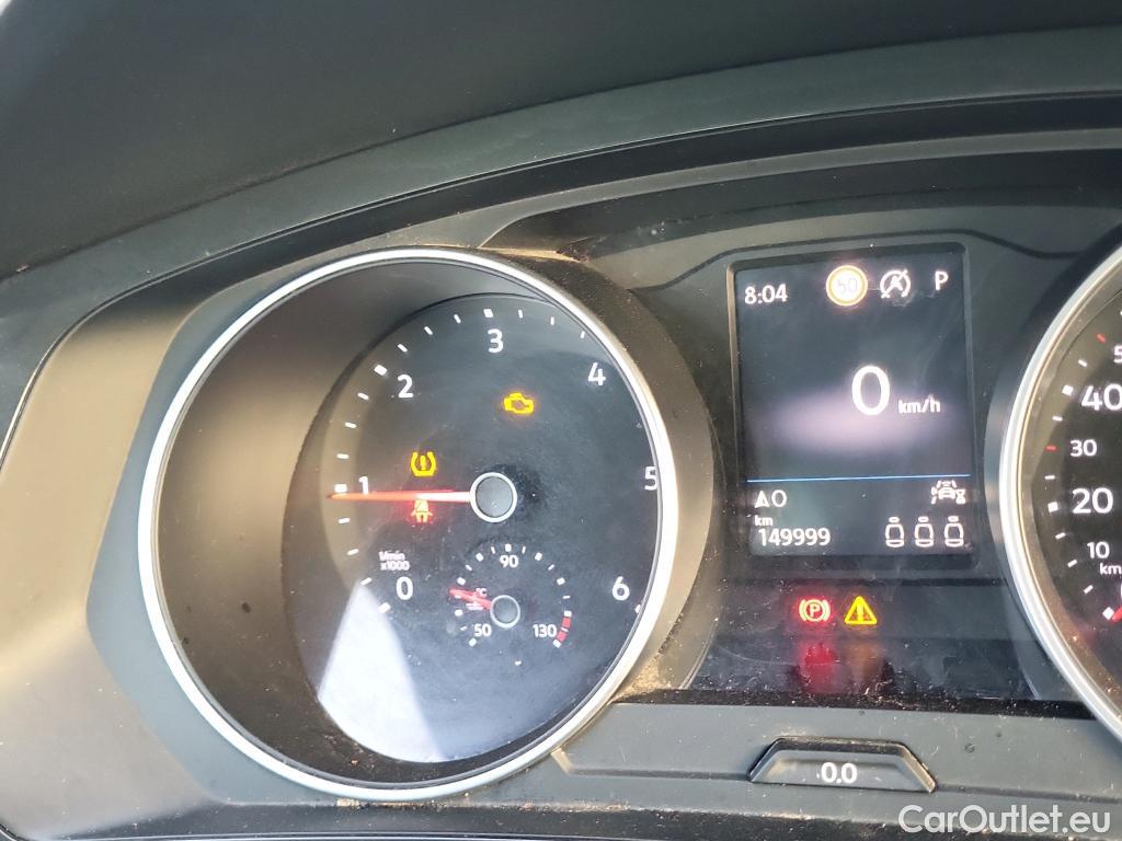  Volkswagen  Tiguan VOLKSWAGEN  / 2020 / 5P / todoterreno Life 2.0 TDI 110kW (150CV) DSG (AC2) #42