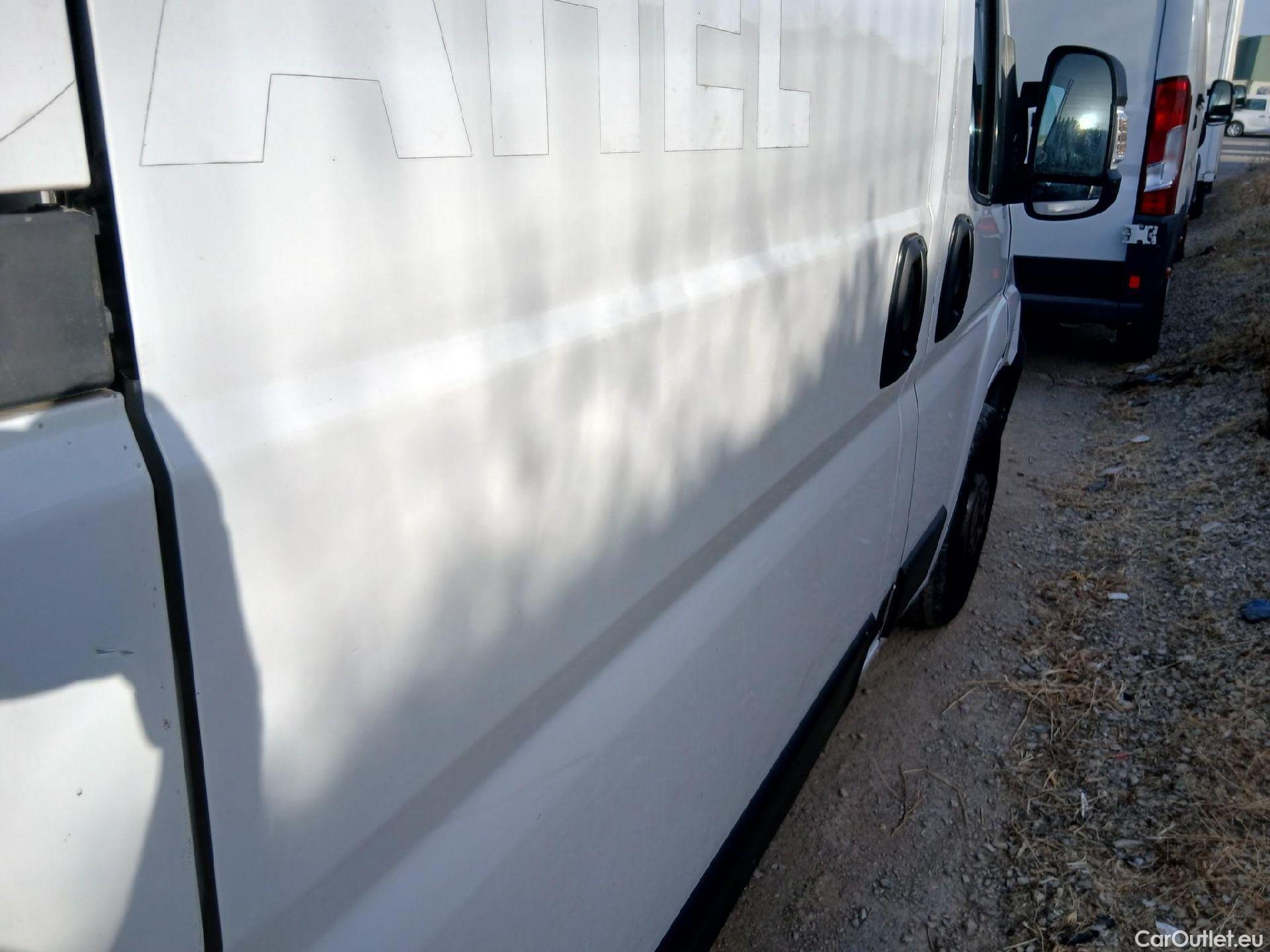  Opel  Movano  C HKa L2H2 3 5t Edition 140CV MT6 E6d #28
