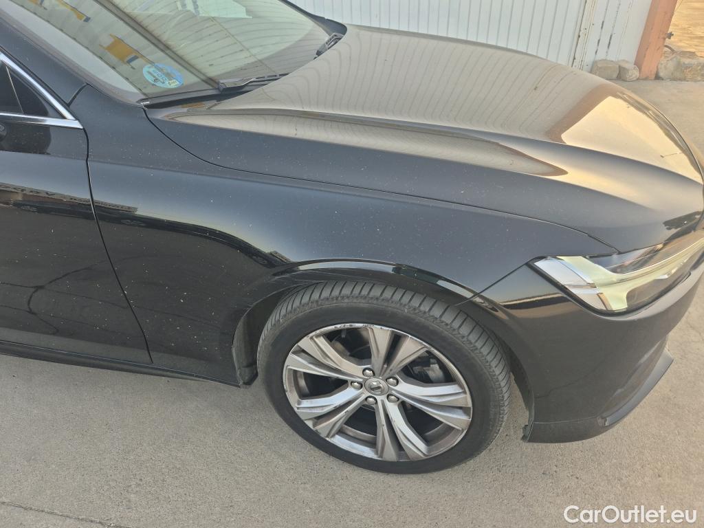  Volvo  V90 VOLVO  / 2020 / 5P / familiar 2.0 B4 D Core Auto #31