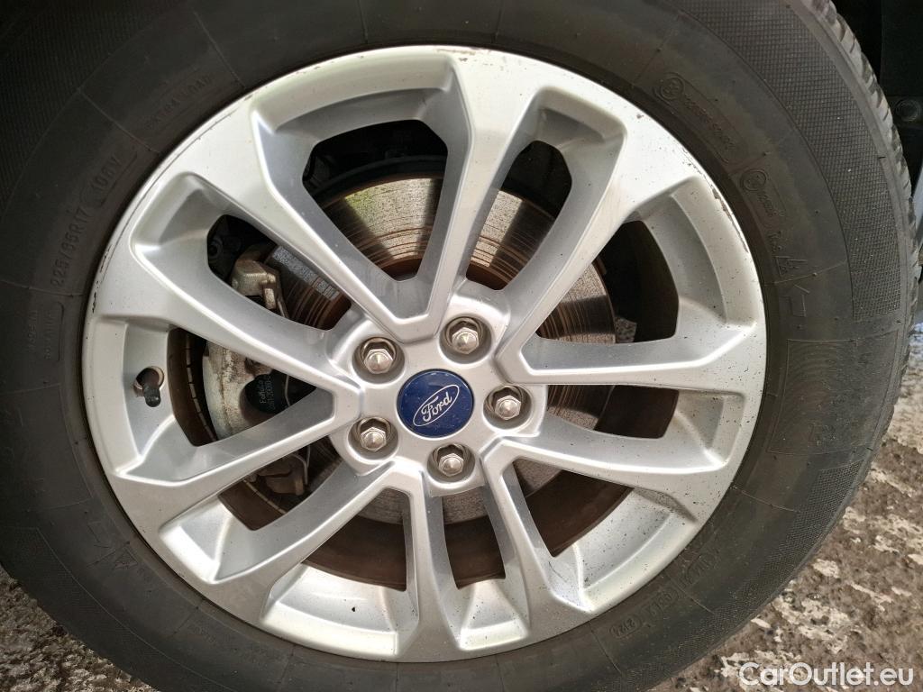  Ford  Kuga FORD  / 2019 / 5P / SUV 2.5 Dur 225 hybrid PHEV Pshift Titanium OPE STOCK #2