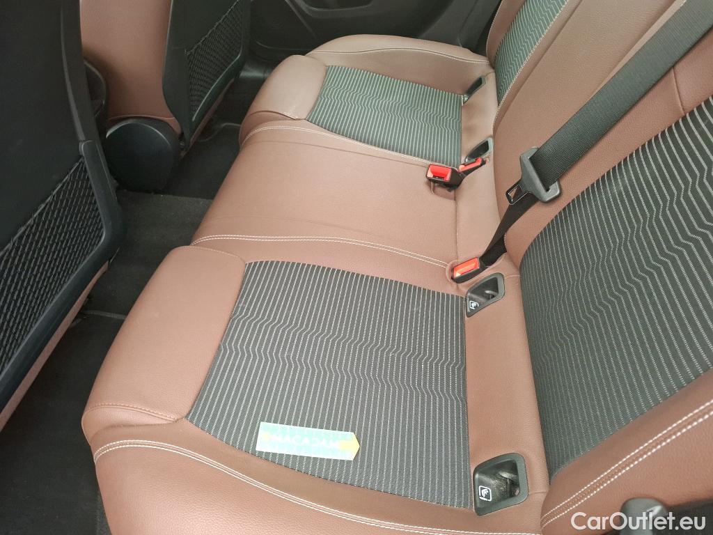  Mercedes  A-Klasse MERCEDES-BENZ Classe A Compact / 2018 / 5P / Berline A 250 e Progressive Line 8G-DCT #18
