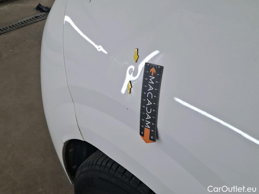  Peugeot  208  Premium 1.2 PureTech 75CV BVM5 E6d #5