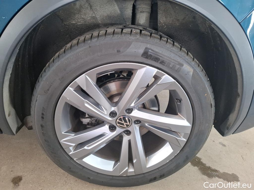  Volkswagen  Tiguan VOLKSWAGEN  / 2020 / 5P / SUV 1.4 eHybrid 245 DSG6 R-Line #5