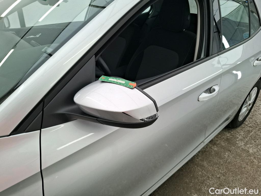  Skoda  Fabia  Ambition 1.0 MPI 80CV BVM5 E6d #10