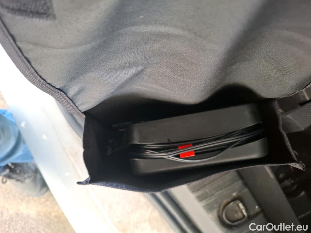  Renault  Megane RENAULT Mégane Estate / 2020 / 5P / Break Business E-TECH Plug-in Hybride 160 #28
