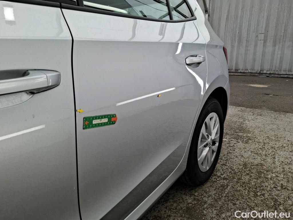  Skoda  Fabia  Ambition 1.0 MPI 80CV BVM5 E6d #3