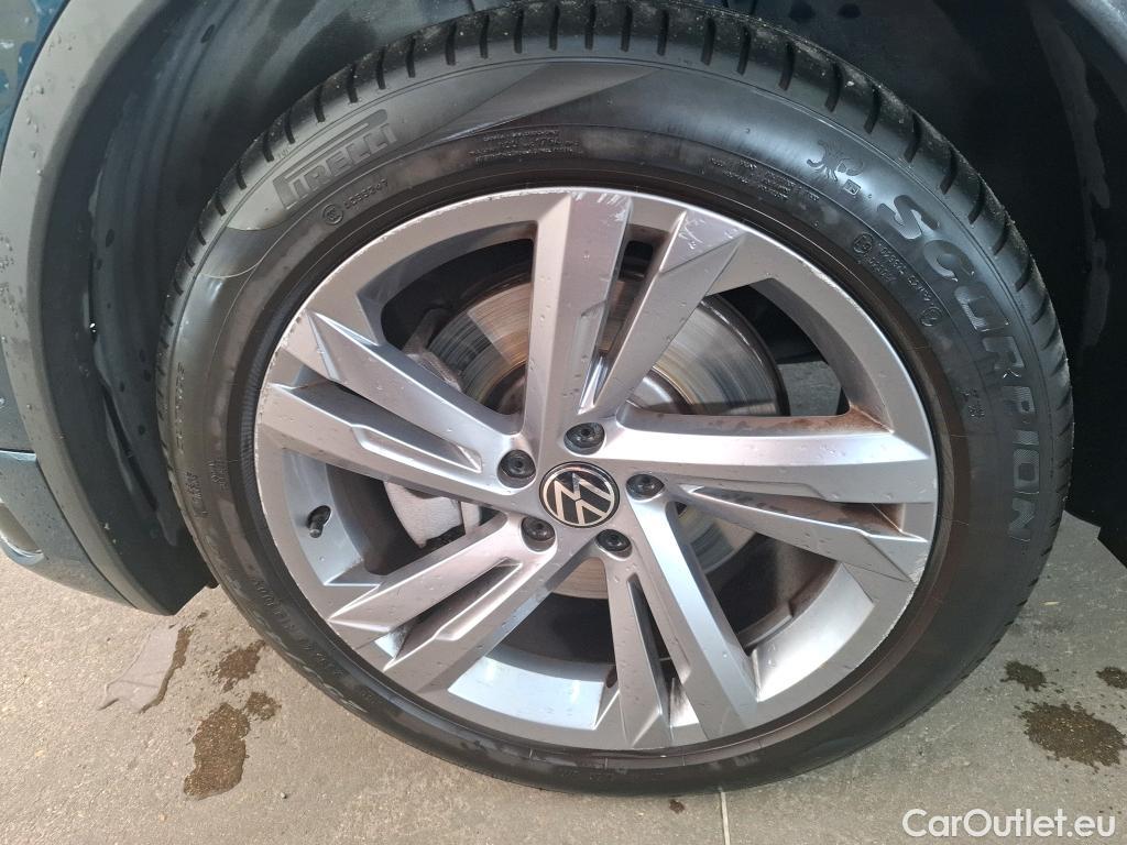  Volkswagen  Tiguan VOLKSWAGEN  / 2020 / 5P / SUV 1.4 eHybrid 245 DSG6 R-Line #14