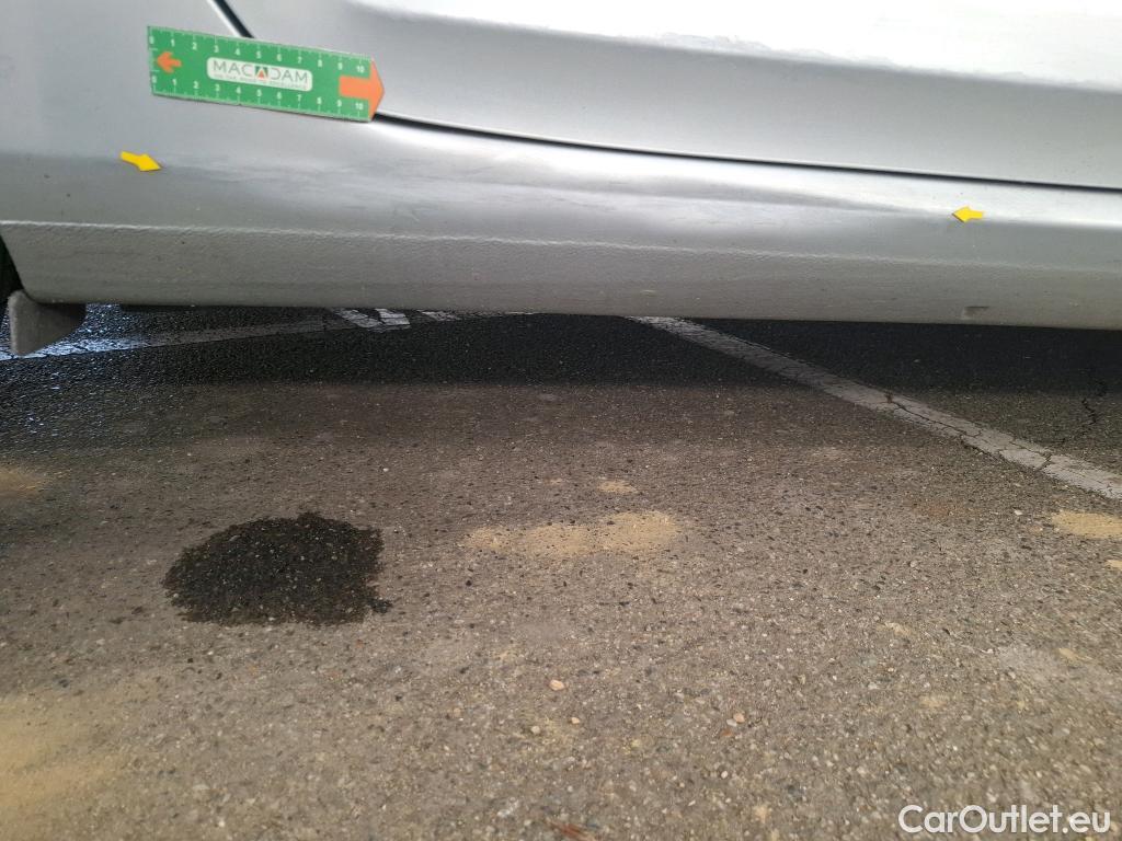  Renault  Megane RENAULT Mégane Estate / 2020 / 5P / Break Business E-TECH Plug-in Hybride 160 #5