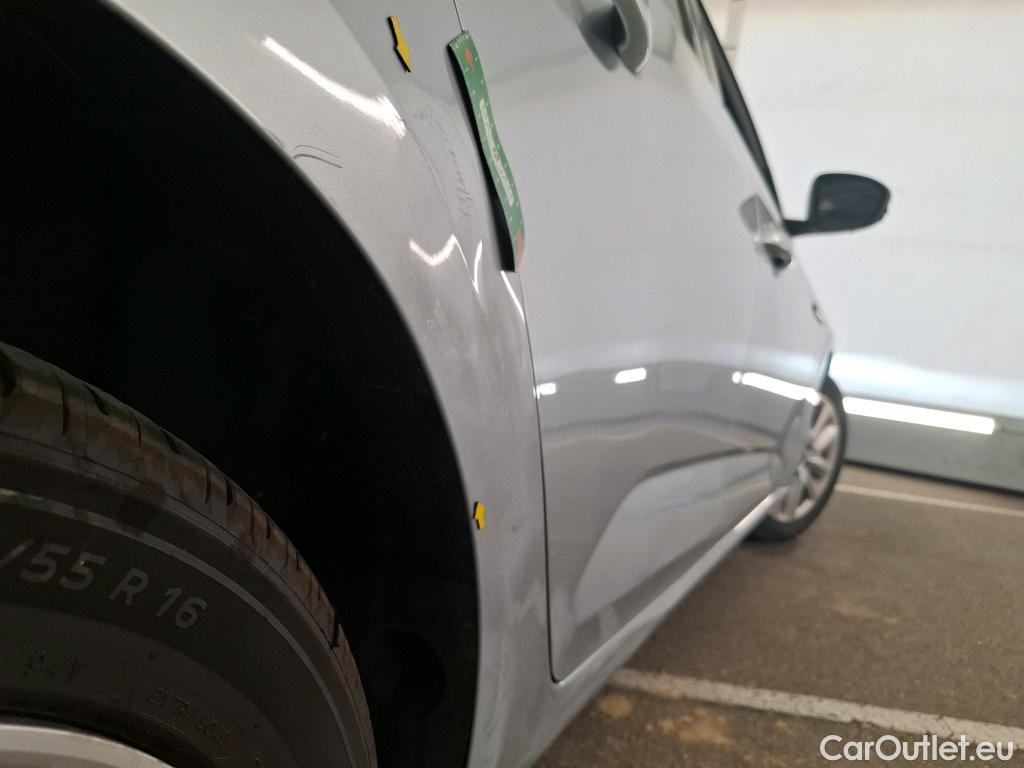  Renault  Megane RENAULT Mégane Estate / 2020 / 5P / Break Business E-TECH Plug-in Hybride 160 #9