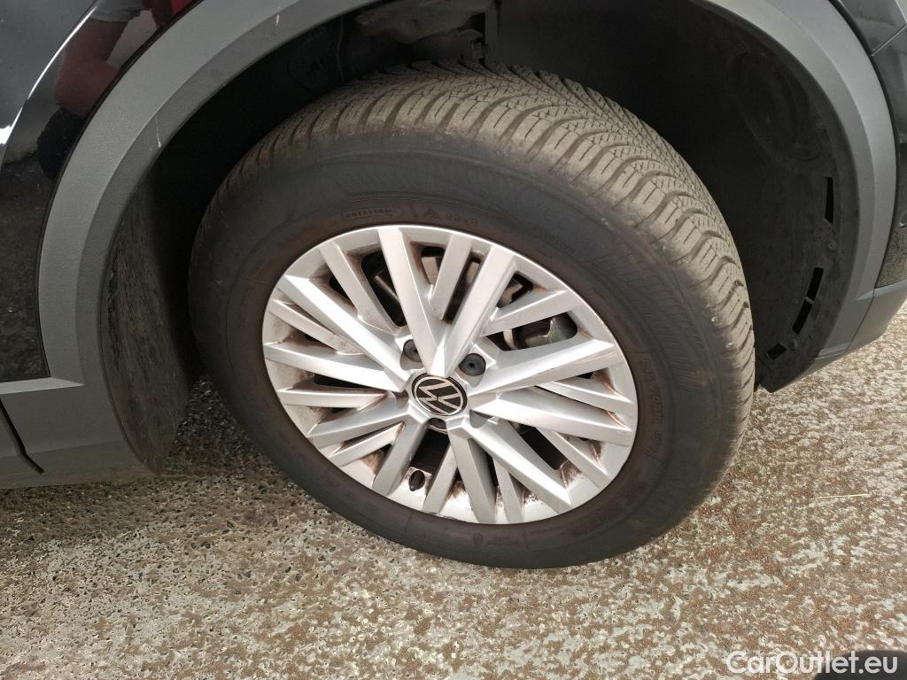  Volkswagen  T-ROC  Life 1.5 TSI 150CV BVA7 E6d #7
