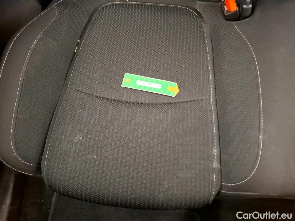  Renault  Megane RENAULT Mégane Estate / 2020 / 5P / Break Business E-TECH Plug-in Hybride 160 #33