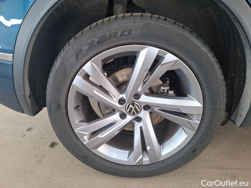  Volkswagen  Tiguan VOLKSWAGEN  / 2020 / 5P / SUV 1.4 eHybrid 245 DSG6 R-Line #8