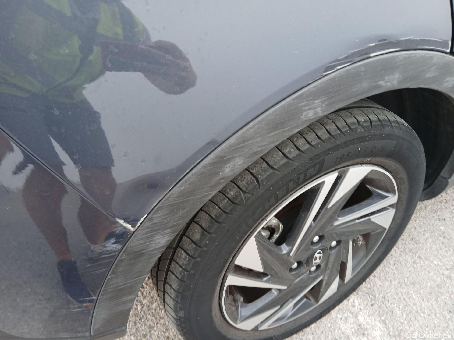  Hyundai  Bayon HYUNDAI  / 2021 / 5P / todoterreno 1.2 MPI Maxx #32