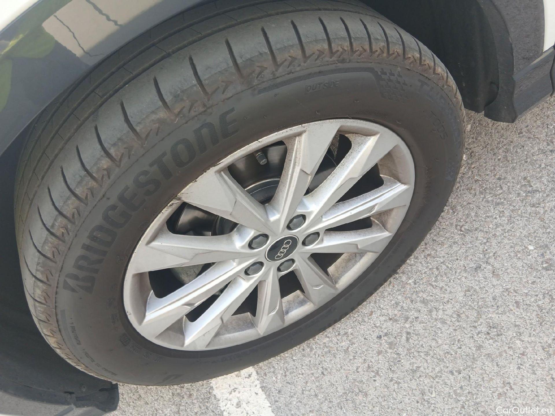 Audi  Q3 AUDI  Sportback / 2019 / 5P / todoterreno Advanced 35 TDI 110kW (150CV) S tronic #2