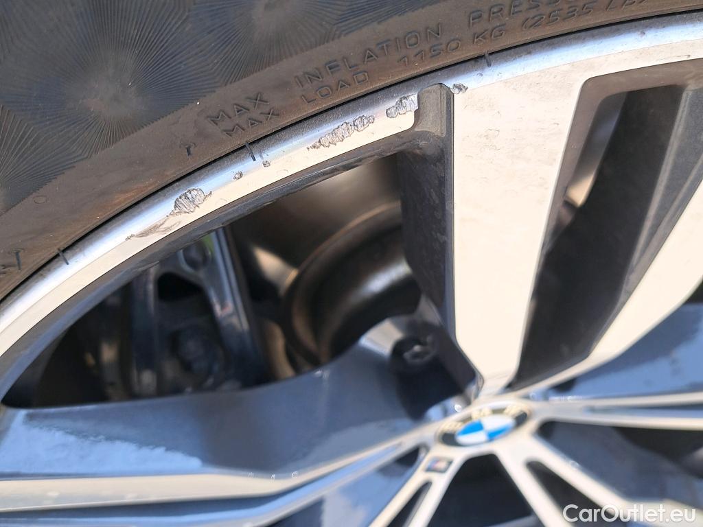  Bmw  X7 Serie  xDrive 40 d M Sport 3.0 350CV AT8 7 Plazas 6E #4