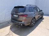 X7