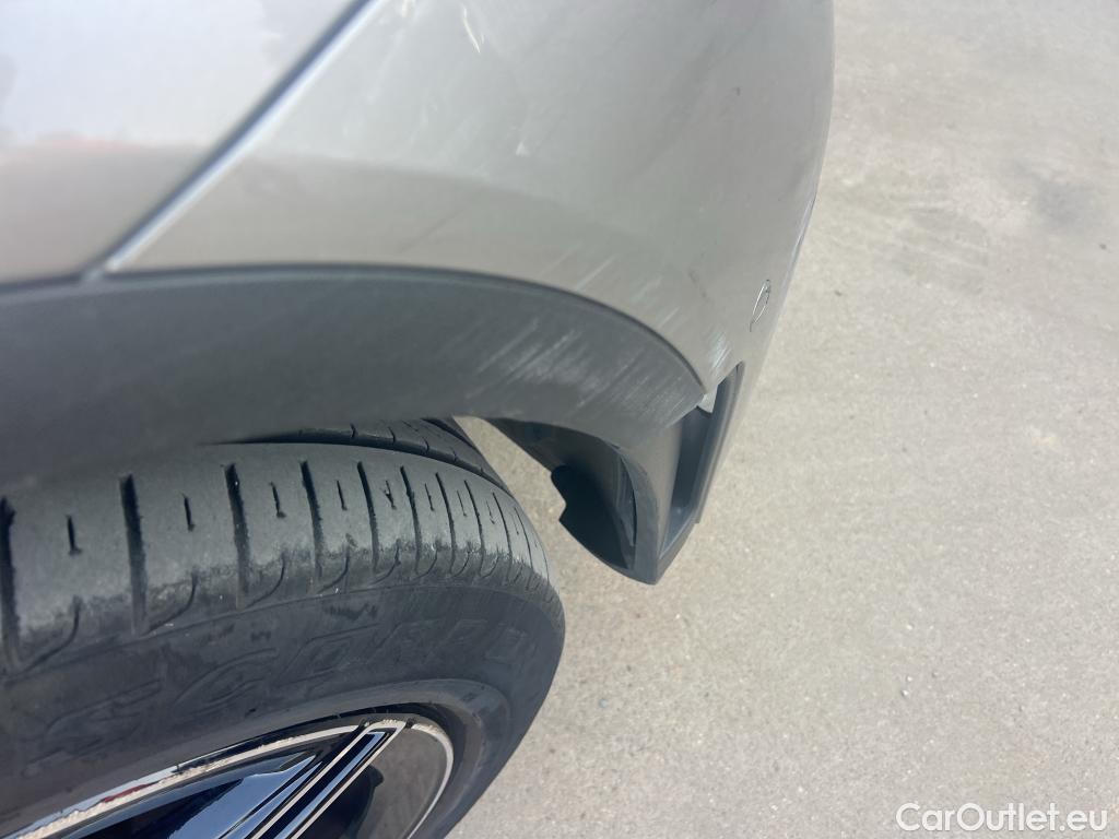  Mercedes  G-Klasee MERCEDES-BENZ GLC Coupé / 2019 / 5P / coupé GLC 300 de 4MATIC #28