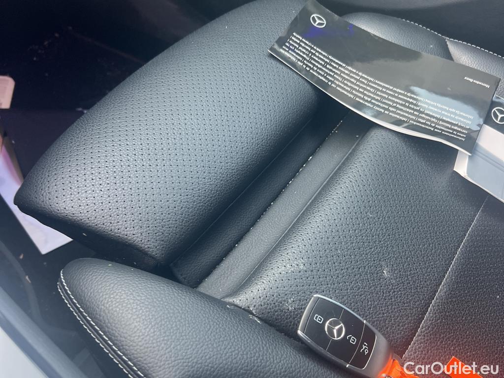  Mercedes  G-Klasee MERCEDES-BENZ GLC Coupé / 2019 / 5P / coupé GLC 300 de 4MATIC #3