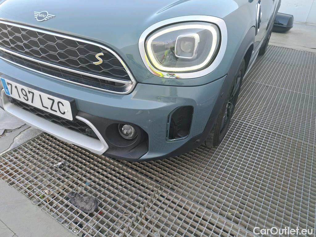  Mini  Countryman MINI  / 2020 / 5P / berlina con portón Cooper S E ALL4 #17