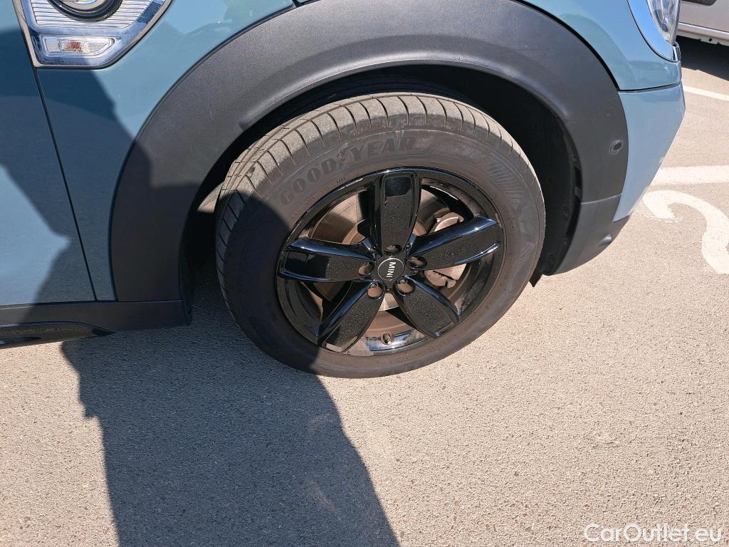  Mini  Countryman MINI  / 2020 / 5P / berlina con portón Cooper S E ALL4 #27