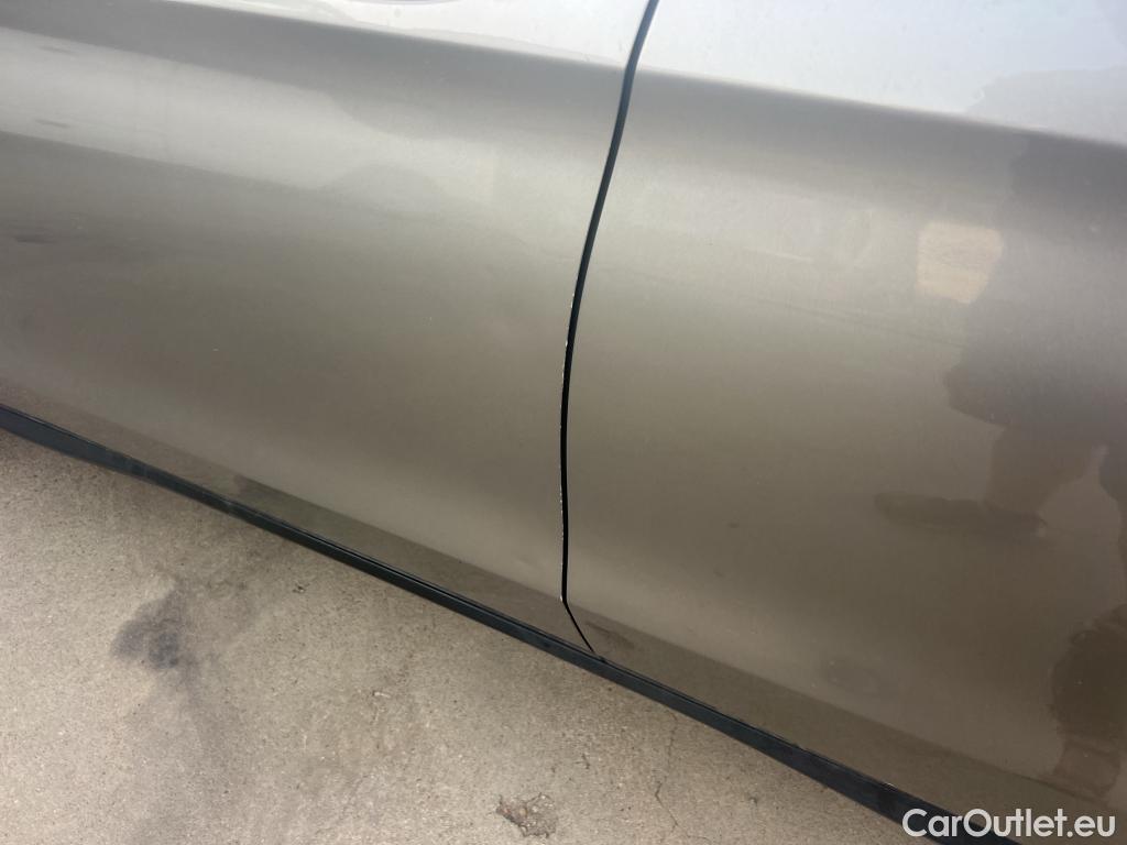  Mercedes  G-Klasee MERCEDES-BENZ GLC Coupé / 2019 / 5P / coupé GLC 300 de 4MATIC #17