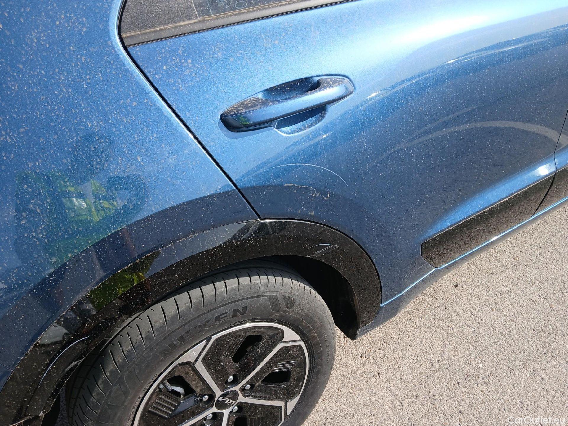  KIA  Niro KIA  / 2022 / 5P / crossover 1.6 GDi HEV 104kW (141CV) Drive #13
