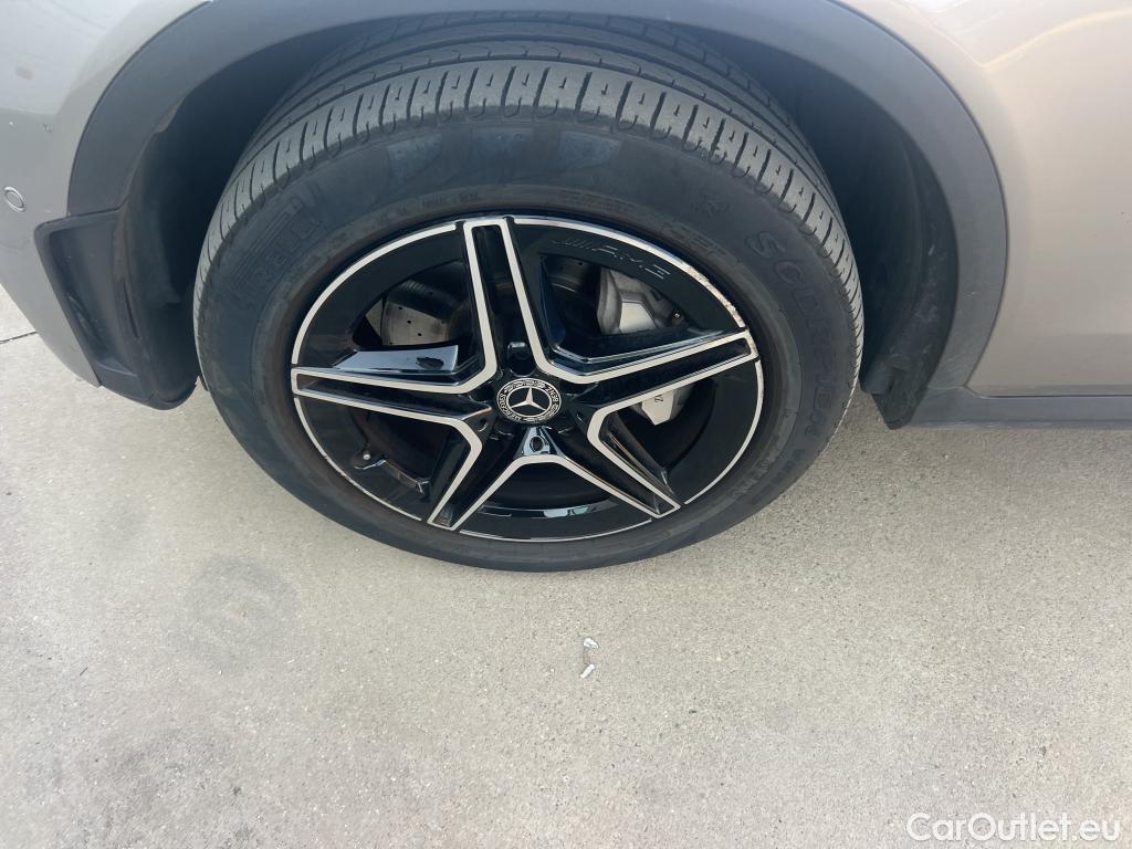  Mercedes  G-Klasee MERCEDES-BENZ GLC Coupé / 2019 / 5P / coupé GLC 300 de 4MATIC #11
