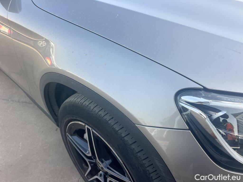  Mercedes  G-Klasee MERCEDES-BENZ GLC Coupé / 2019 / 5P / coupé GLC 300 de 4MATIC #26