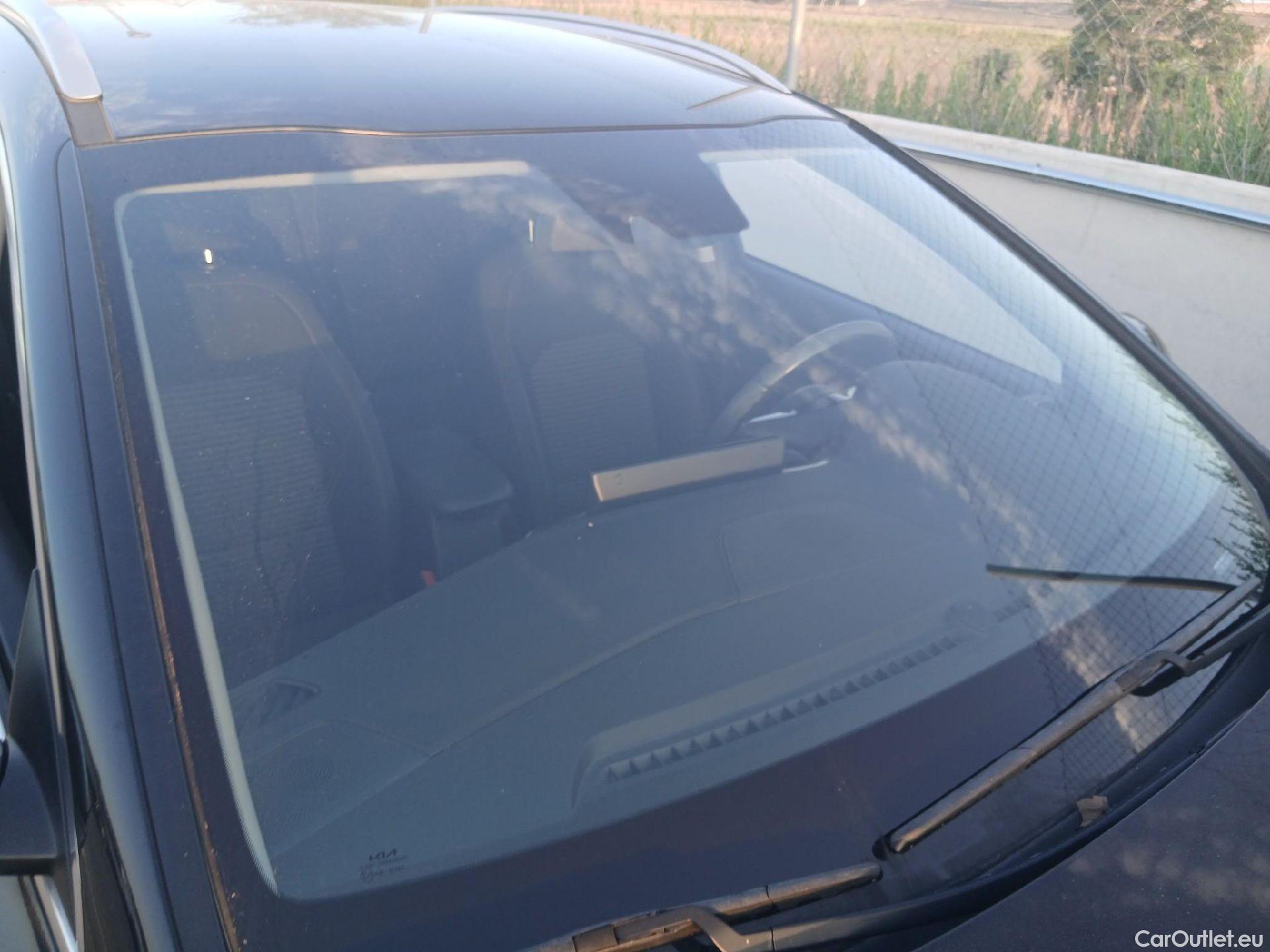  KIA  XCeed KIA  / 2019 / 5P / todoterreno 1.0 T-GDi Drive 88kW (120CV) #2