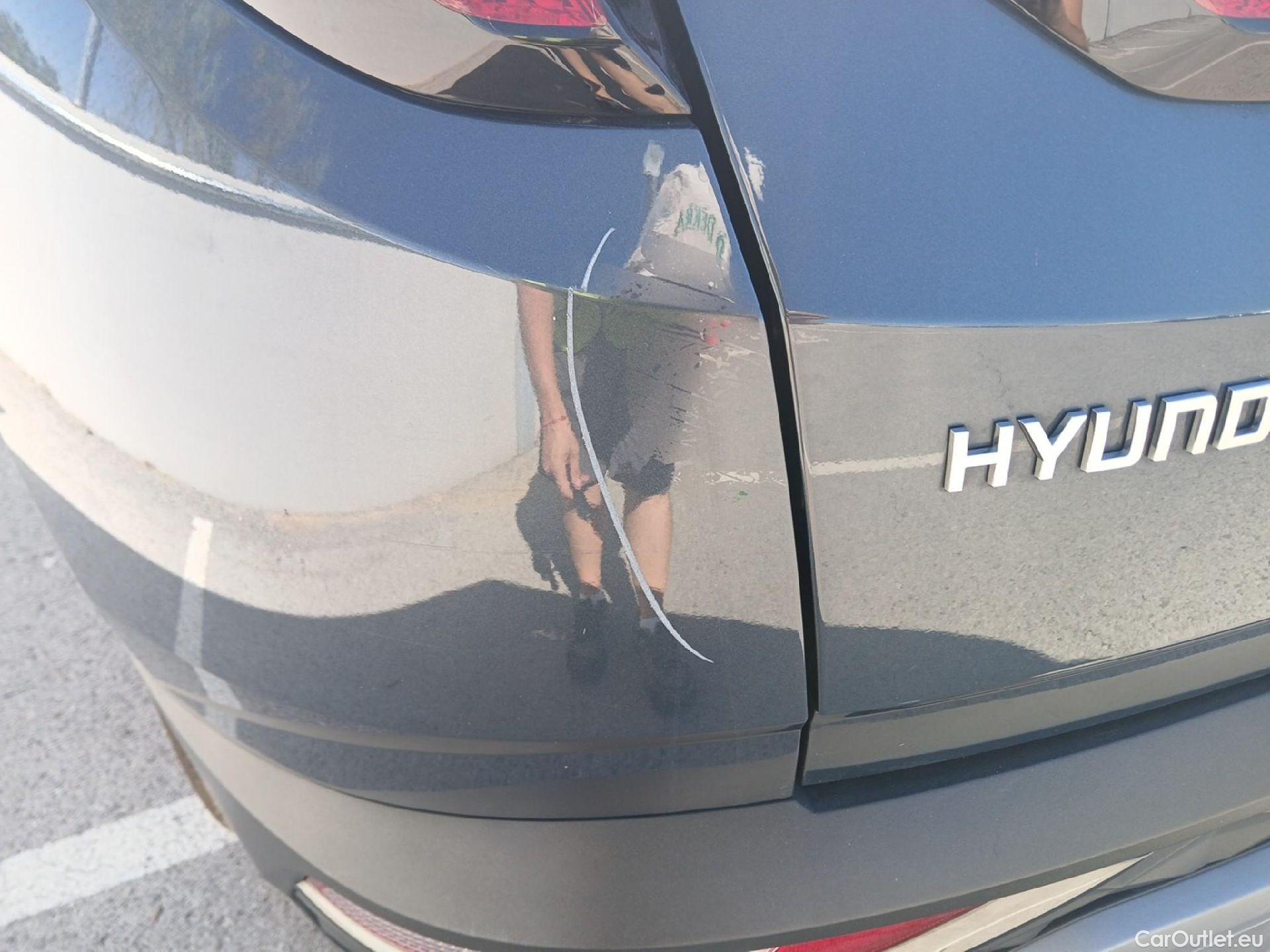  Hyundai  Tucson HYUNDAI  / 2020 / 5P / todoterreno 1.6 TGDI PHEV 195kW Maxx Auto 4X4 #16