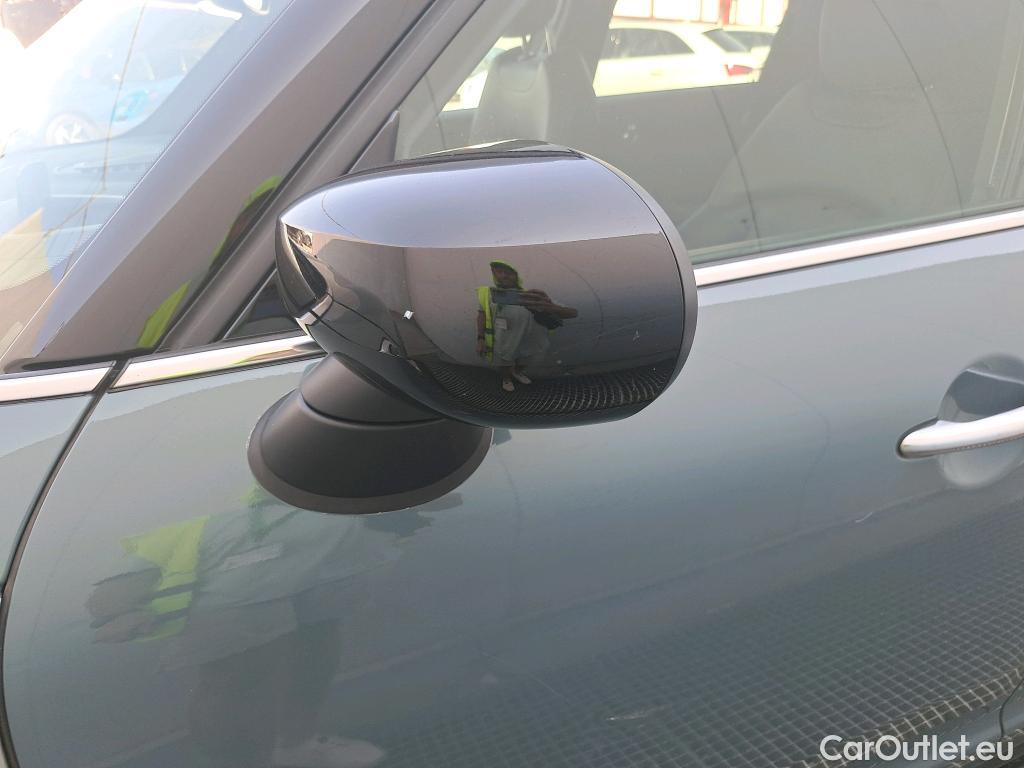  Mini  Countryman MINI  / 2020 / 5P / berlina con portón Cooper S E ALL4 #23