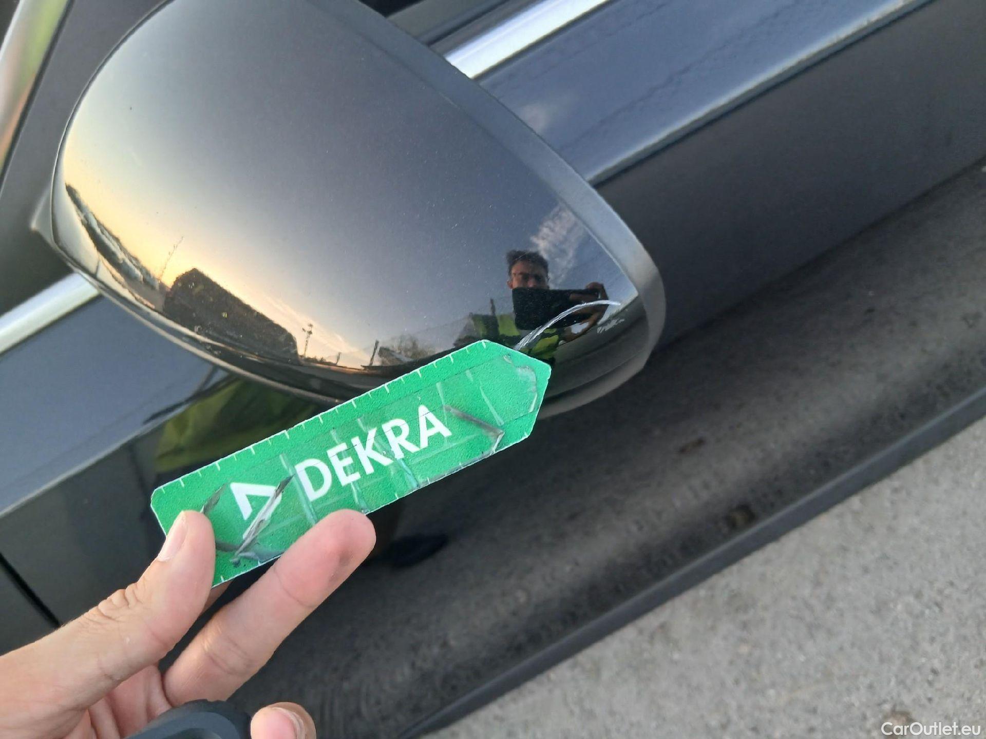  KIA  XCeed KIA  / 2019 / 5P / todoterreno 1.0 T-GDi Drive 88kW (120CV) #9