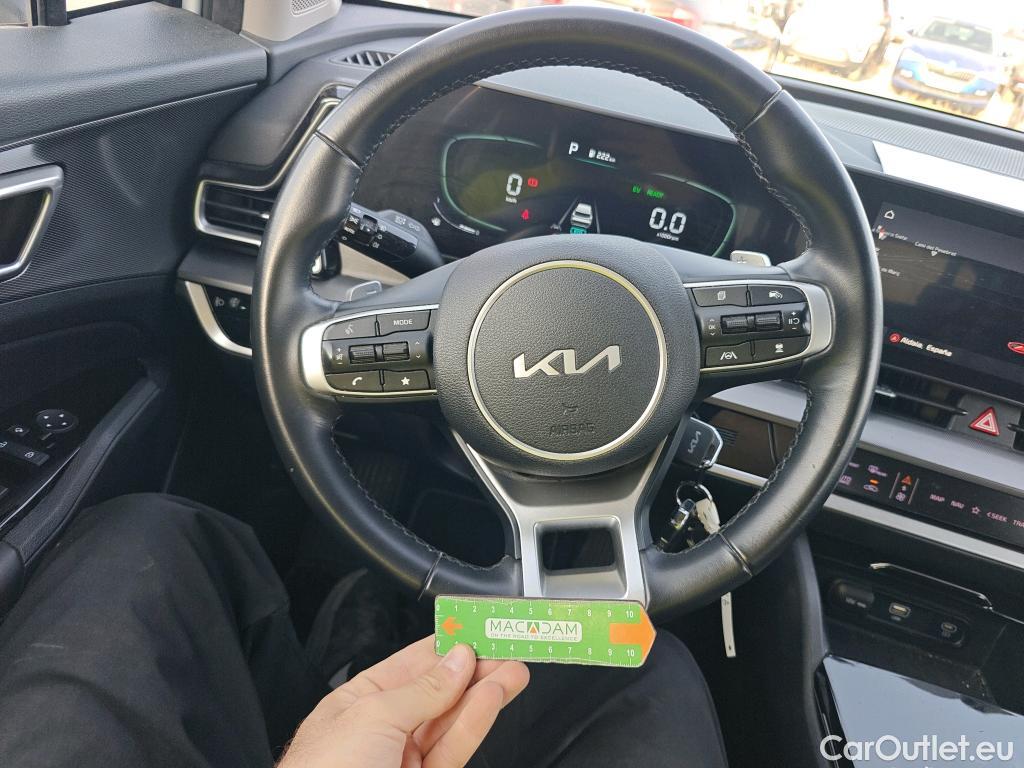  KIA  Sportage KIA  / 2022 / 5P / todoterreno 1.6 T-GDi HEV 171kW (230CV) Drive 4X2 #24