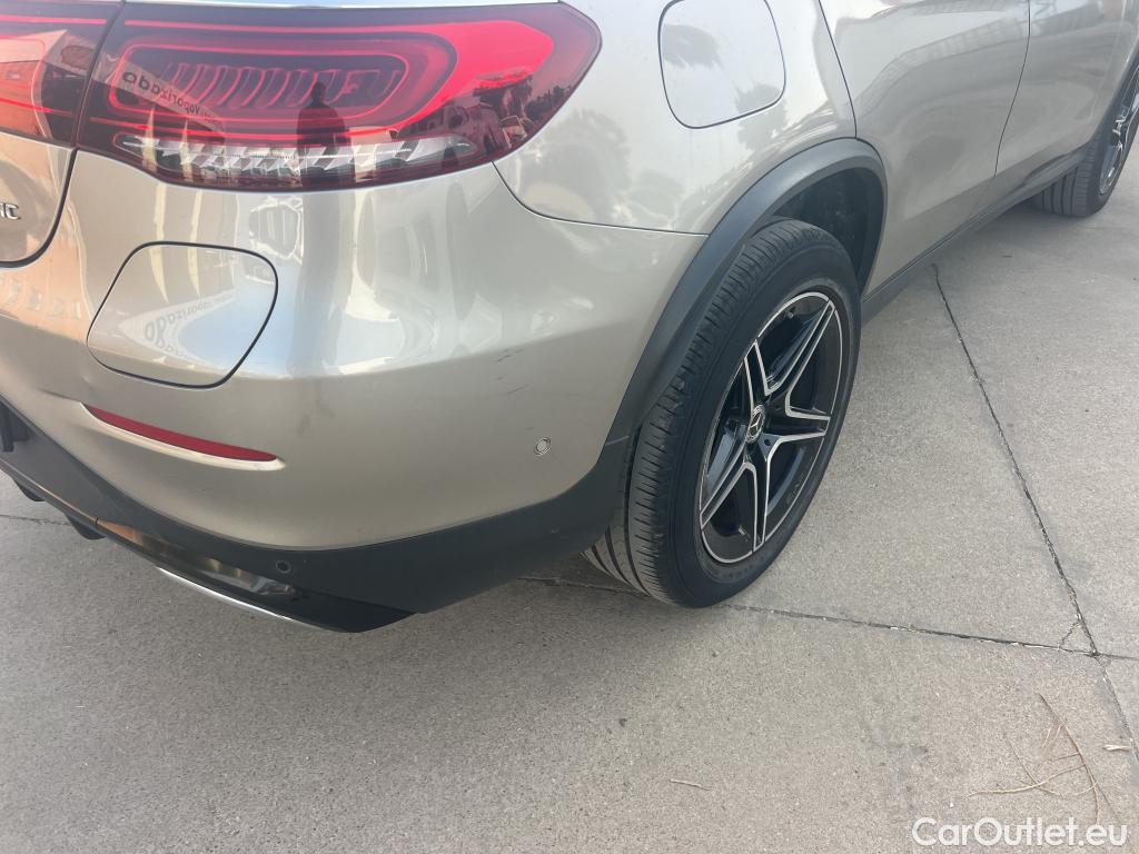 Mercedes  G-Klasee MERCEDES-BENZ GLC Coupé / 2019 / 5P / coupé GLC 300 de 4MATIC #37