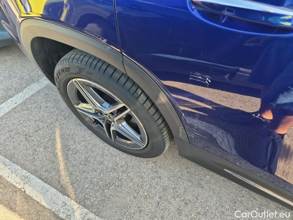  Mercedes  GLB MERCEDES-BENZ  / 2019 / 5P / todoterreno  220 d 4MATIC 4MATIC / 7 ASIENTOS #24