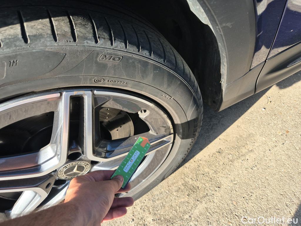  Mercedes  GLB MERCEDES-BENZ  / 2019 / 5P / todoterreno  220 d 4MATIC 4MATIC / 7 ASIENTOS #6