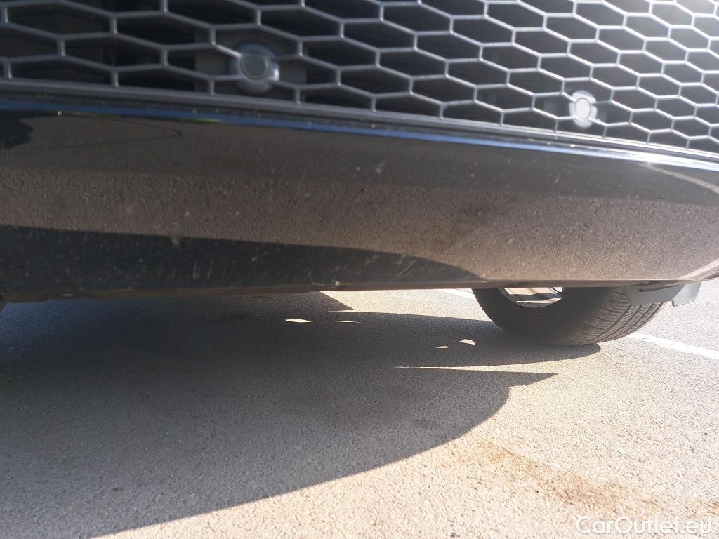  Land Rover  Discovery LAND ROVER  Sport / 2019 / 5P / todoterreno 2.0D I4-L.Flw 150 PS AWD Auto SE #27