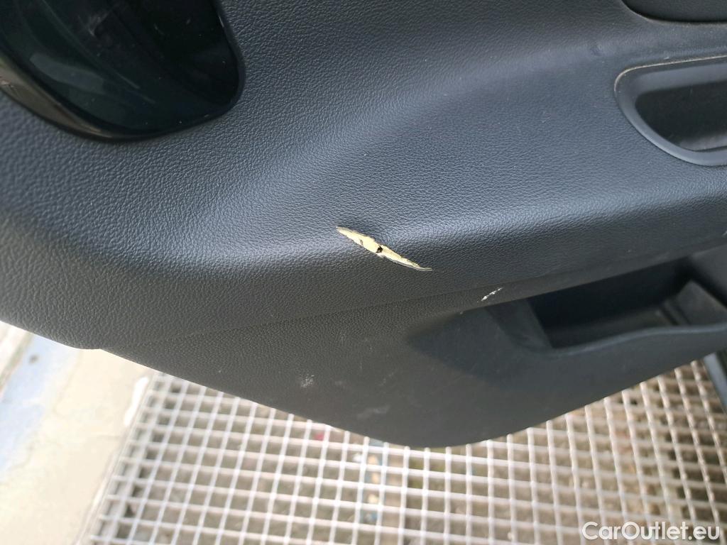  Mini  Countryman MINI  / 2020 / 5P / berlina con portón Cooper S E ALL4 #16