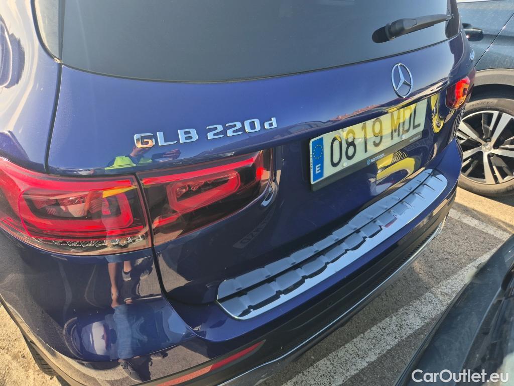  Mercedes  GLB MERCEDES-BENZ  / 2019 / 5P / todoterreno  220 d 4MATIC 4MATIC / 7 ASIENTOS #1
