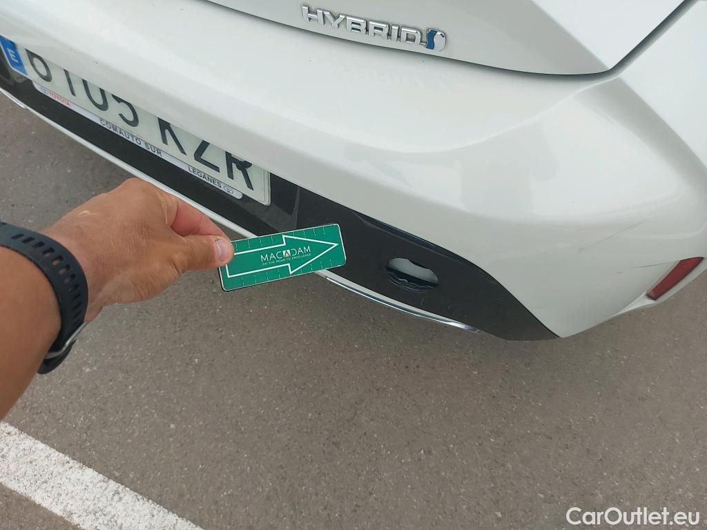  Toyota  Corolla TOYOTA  / 2019 / 5P / berlina con portón 2.0 180H FEEL! E-CVT #3