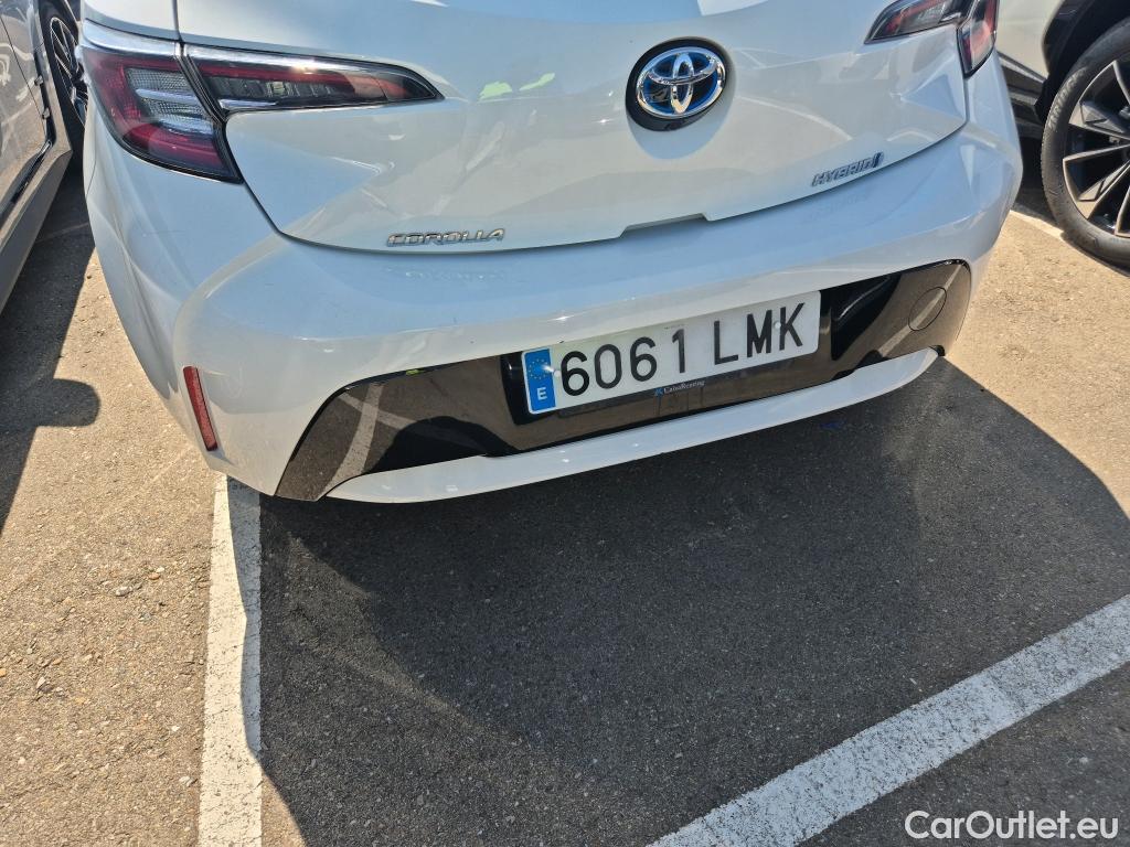  Toyota  Corolla TOYOTA  / 2019 / 5P / berlina con portón 1.8 125H BUSINESS PLUS E-CVT #13