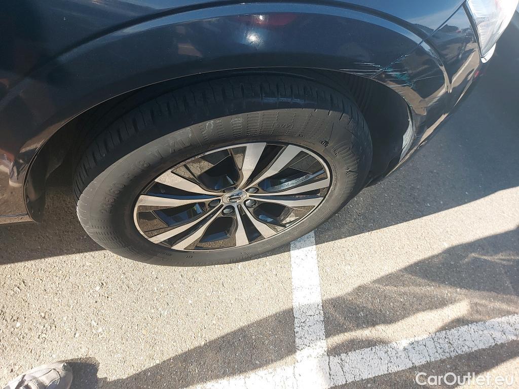  Volvo  XC60 VOLVO  / 2017 / 5P / todoterreno 2.0 B4 D Momentum Pro Auto #6