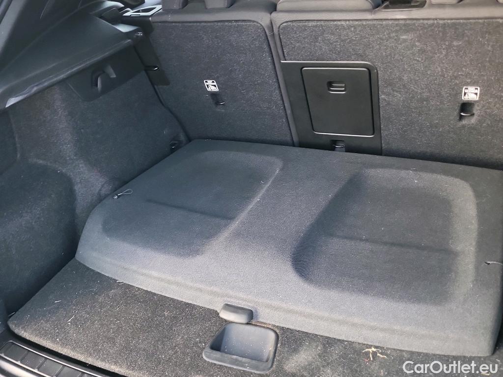  Volvo  XC 40 VOLVO XC40 / 2017 / 5P / todoterreno 1.5 T4 Twin Recharge Inscription Ex Auto #11