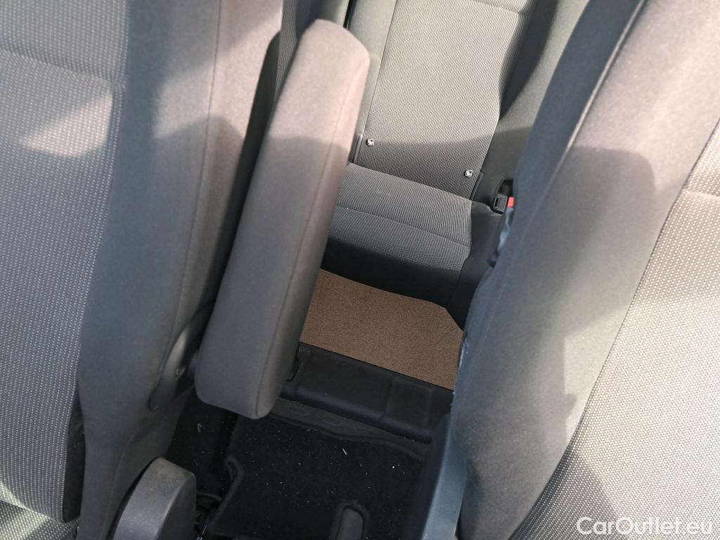  Citroen  Berlingo CITROEN  / 2018 / 5P / furgón derivado de turismo Doble Cab. Talla XL BlueHDi 100 CONTROL #15