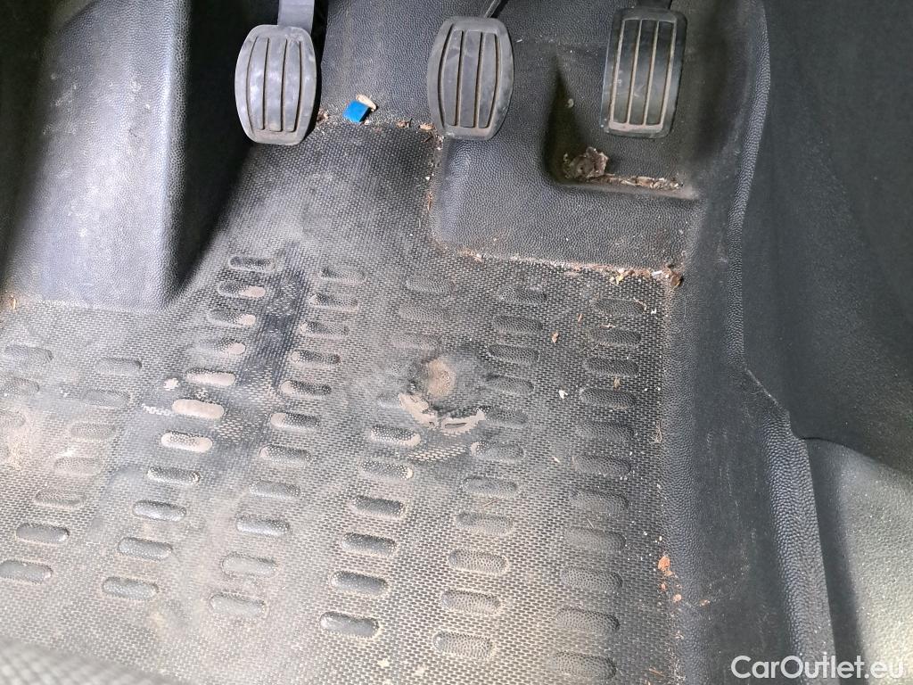  Citroen  Berlingo CITROEN  / 2018 / 3P / furgón derivado de turismo Talla M BlueHDi 100 CONTROL #15