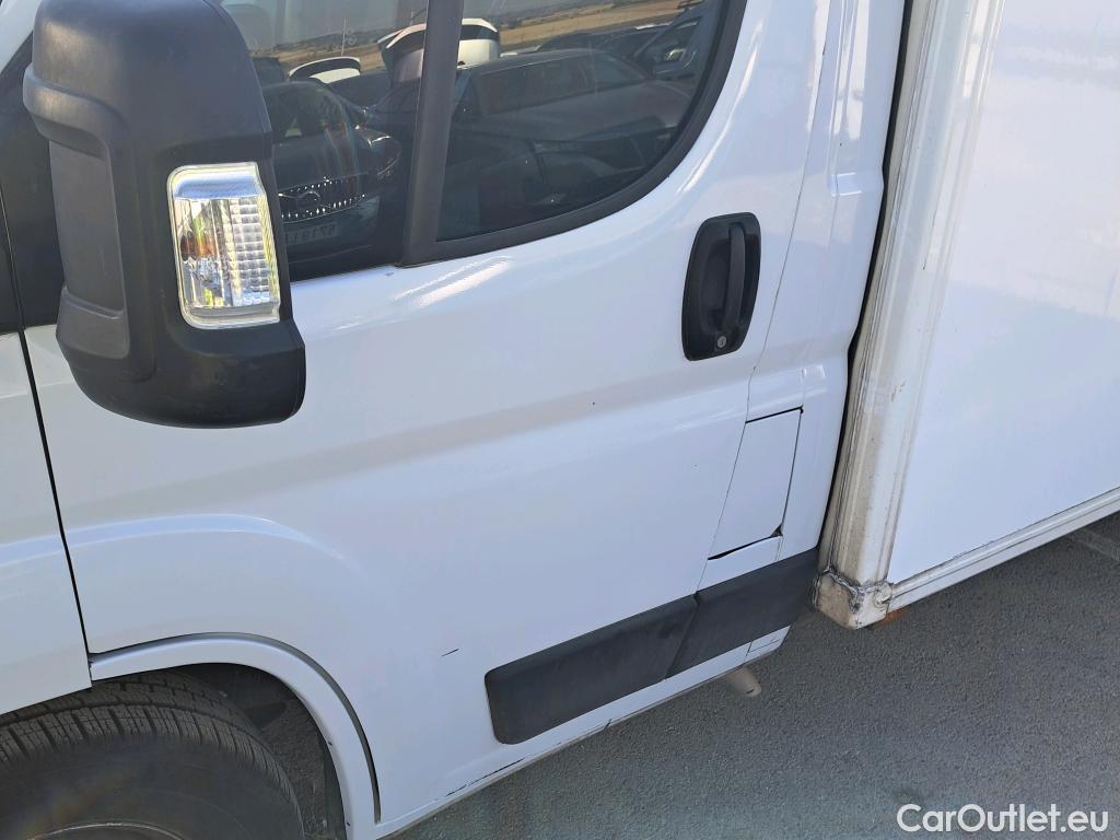  Fiat  Ducato FIAT  / 2014 / 2P / chasis cabina 35 L3H1 103kW (140CV) Natural Power #24